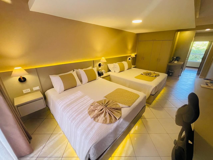 Bedroom 3, HOTEL LOS CEIBOS, Cercado