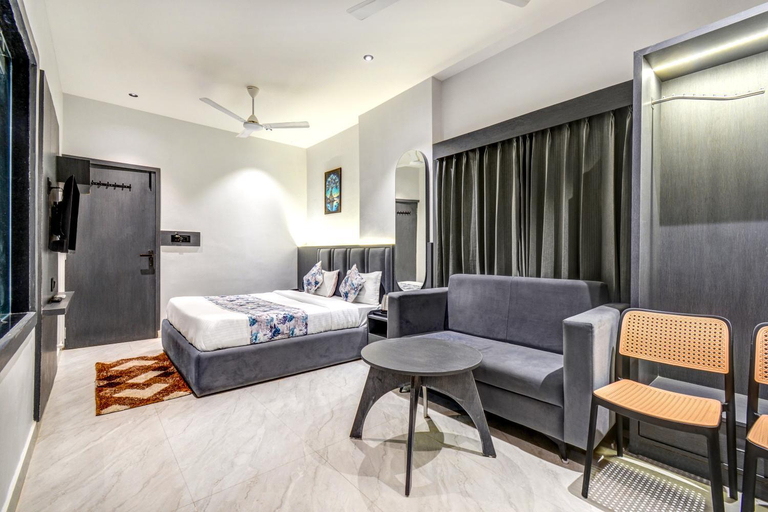 Bedroom 3, Hotel Royal Ican, Ahmadabad