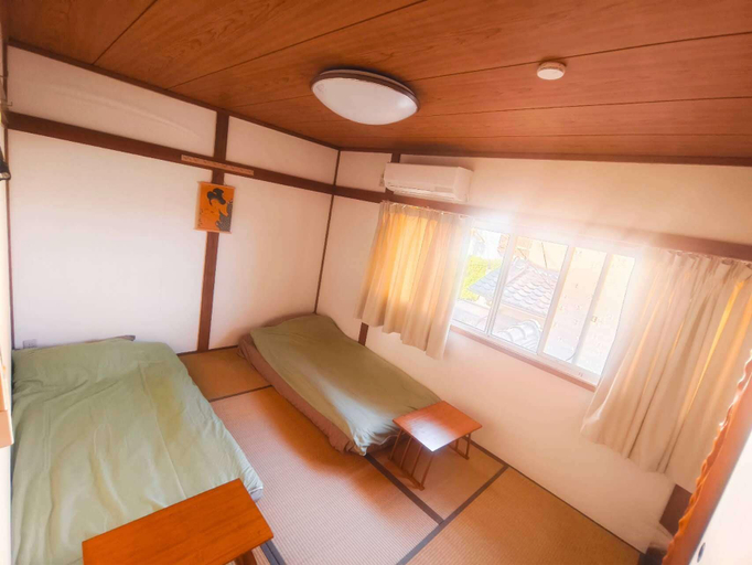 Room 5, Seisha for guests aged 18-55 only, Nara