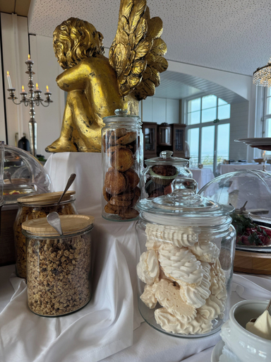 Food & Drinks 5, Schiff am See, Lac