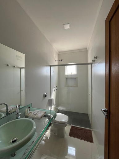 Bathroom 4, Hotel Uipi, Tapurah