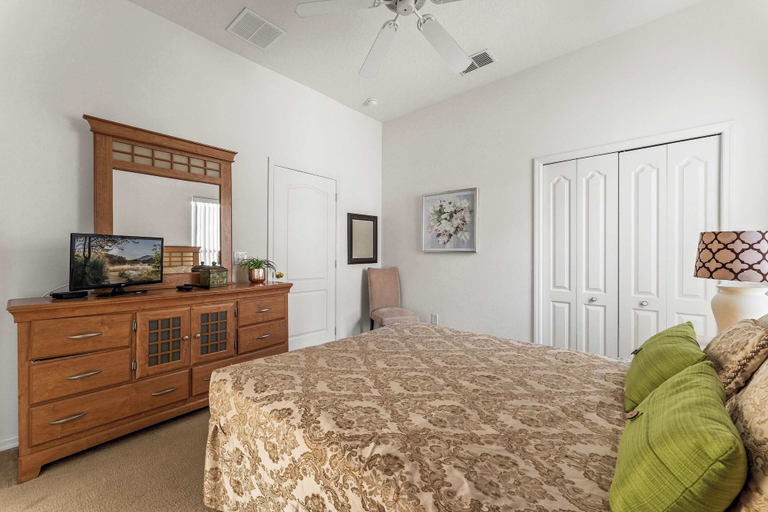 Room 5, Tuscan Tranquility Villa, 10ppl, Polk