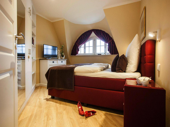 Bedroom 2, Apartment in Veringendorf near Swabian Alb, Sigmaringen
