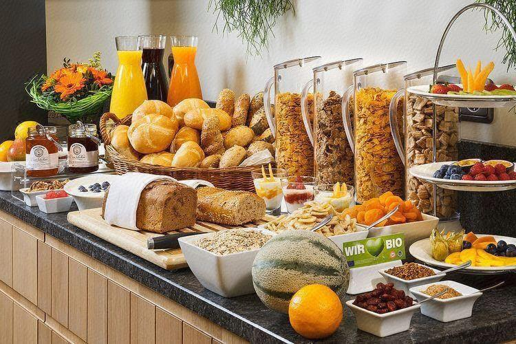 Food & Drinks 3, GreenTree Eastern Hotel Jiaxing Xiuzhou District Zhongshan Xi Road, Jiaxing