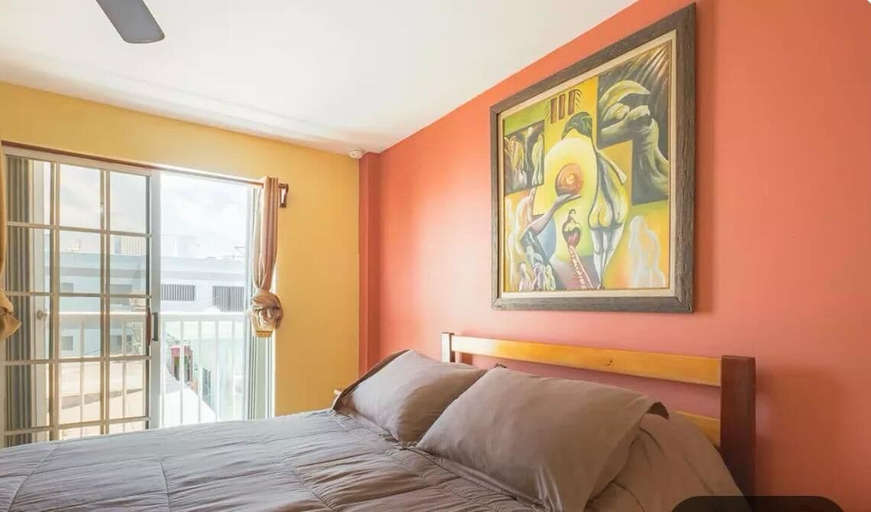 Room 4, Paradise Suites & Residence