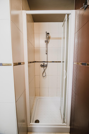Bathroom 2, Apartment Residence Marina Portoroz LEVANT 203&202, Piran