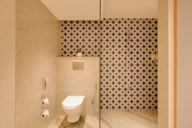 Bathroom 2, Lemon Tree Suites Gurugram, Gurgaon