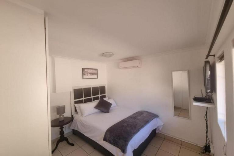 Others 2, Ridge Cottage, eThekwini