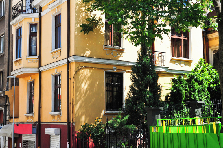 Exterior 2, Lopera Guest House, Stolichna