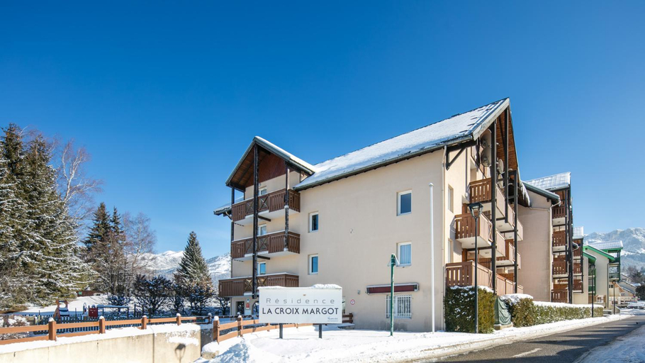 Exterior & Views 1, Vacanceole - Residence La Croix Margot, Isère