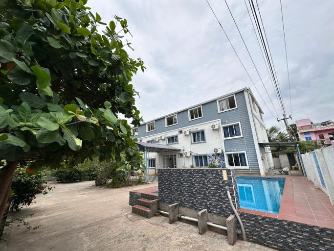 Exterior & Views 2, SS Grand, Viluppuram