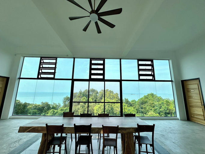 Others 5, Ferringhi Inn 51, Penang Island