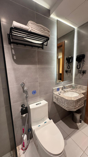Bathroom 4, New Level Hotel, Makkah