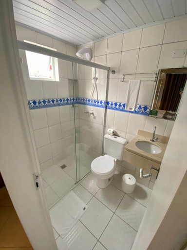 Bathroom 1, Villa Germania, Balneário Arroio do Silva