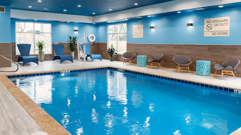 Sport & Beauty, Hampton Inn & Suites Chico, Butte