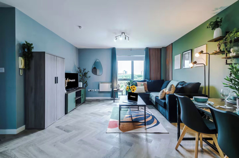 Living area 5, 232 Ordsall Lane, Manchester