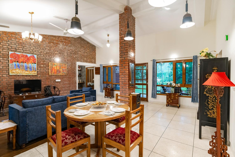 Food & Drinks, SaffronStays Doon Garden Villa - near The Doon School, Dehradun