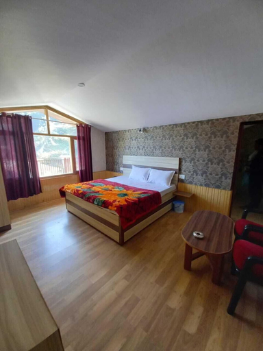 Room 2, Kufri Mount Stay, Shimla
