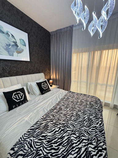 Bedroom, Big studio, Dubai SportCity, parking included, Dubai