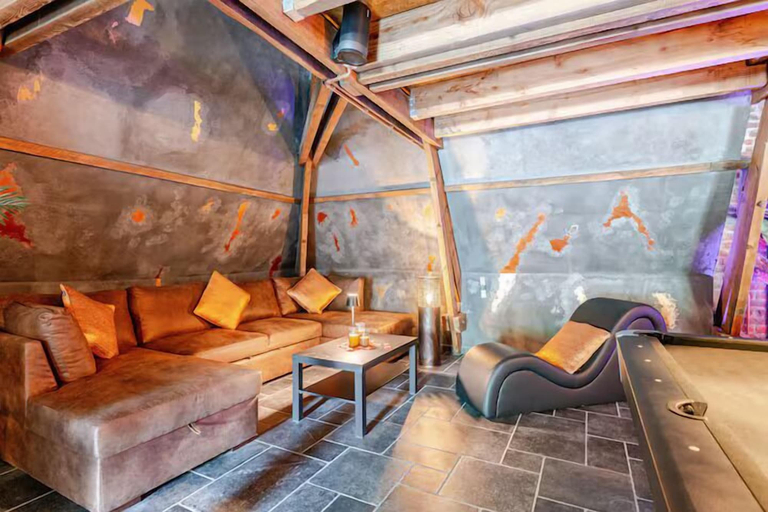 Living area 3, Intense, Hainaut