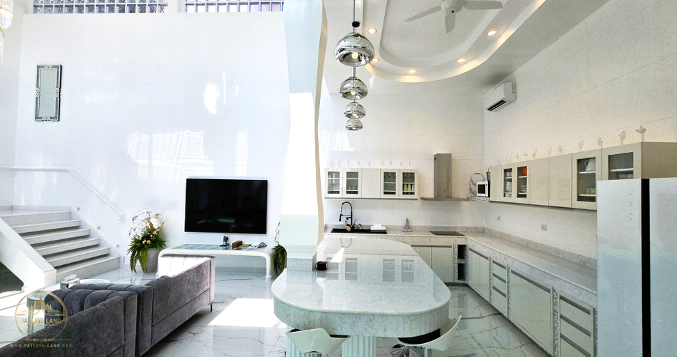 Restaurant, STARLAND Luxury Pool Villa Pattaya Walking Street, Pattaya