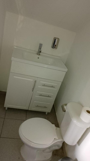 Bathroom 4, Casa Paraiso Hotel, Cordillera