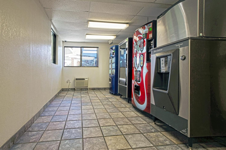 Others 5, Motel6 Piscataway, NJ, Middlesex