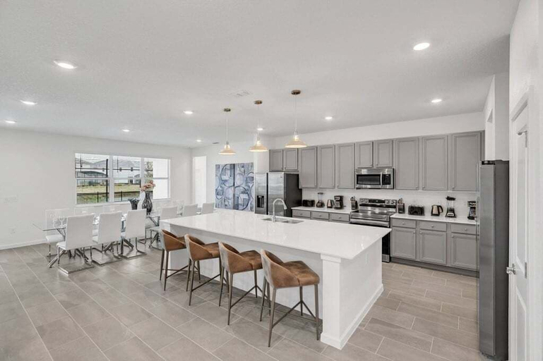 Private kitchen 2, Everyone Can Come So Much Space Pool Home! 15 Bedroom Villa, Osceola
