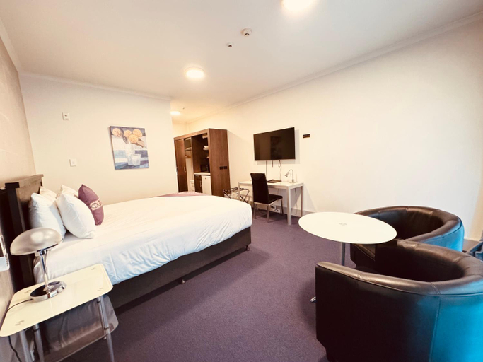 Bedroom 2, Amethyst Court Motor Lodge, Porirua