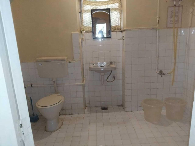 Bathroom 3, Manoribel, Mumbai Suburban