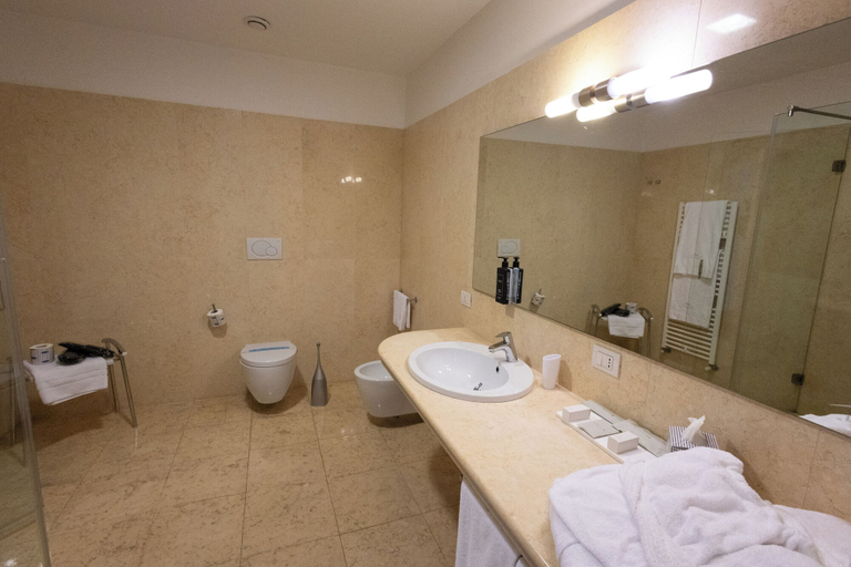 Bathroom 5, Hotel La Dimora del Baco, L'Aquila