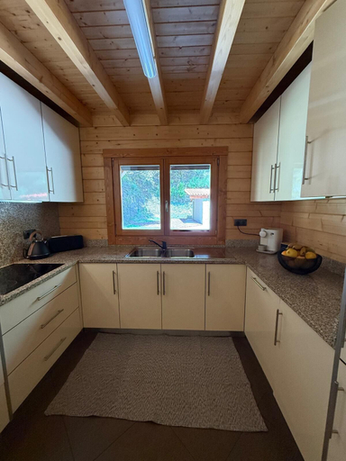 Private kitchen, Gerês Nature House, Terras de Bouro