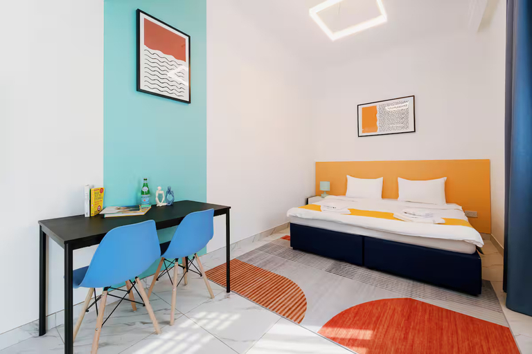 izzzi life Mint Holiday Home Apartment Room Type - Superior Studio, Balcony