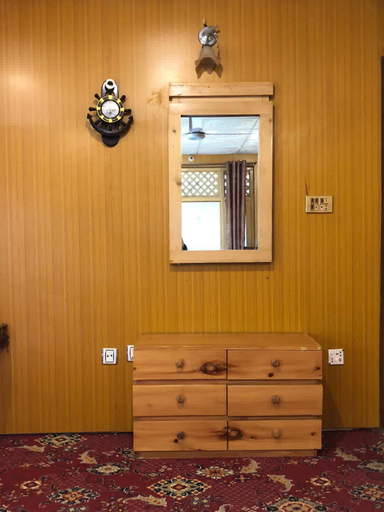 Others 3, Hikk Inn Skardu, Northern Areas