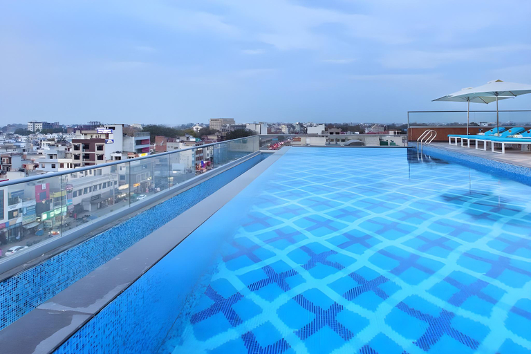 Sport & Beauty 2, Country Inn Premier Amritsar, Amritsar