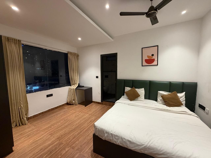 Room 4, Hotel Kingdom Suites, Bangalore