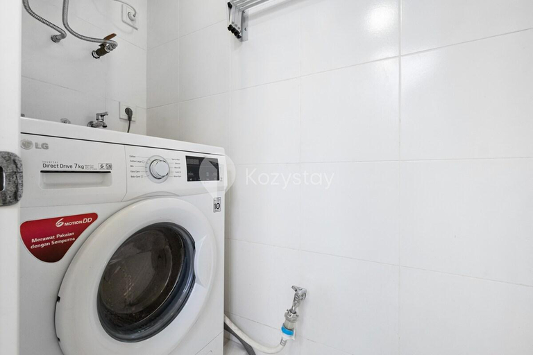 Bathroom, Cyan by Kozystay - Kuningan, Jakarta Selatan