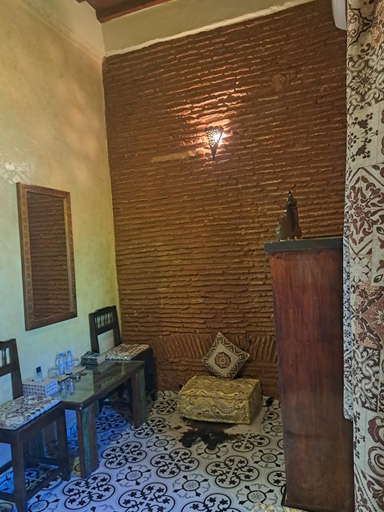 Others 5, Dar Si hmed, Rabat