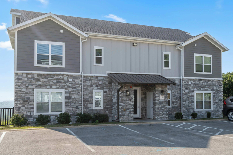Exterior & Views 2, Branson Whirlwind Adventure, Taney
