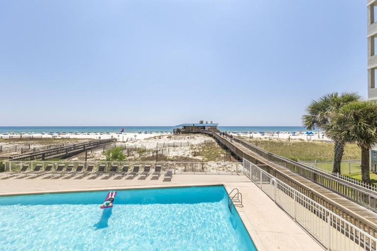Sport & Beauty 2, Boardwalk Condos, Baldwin