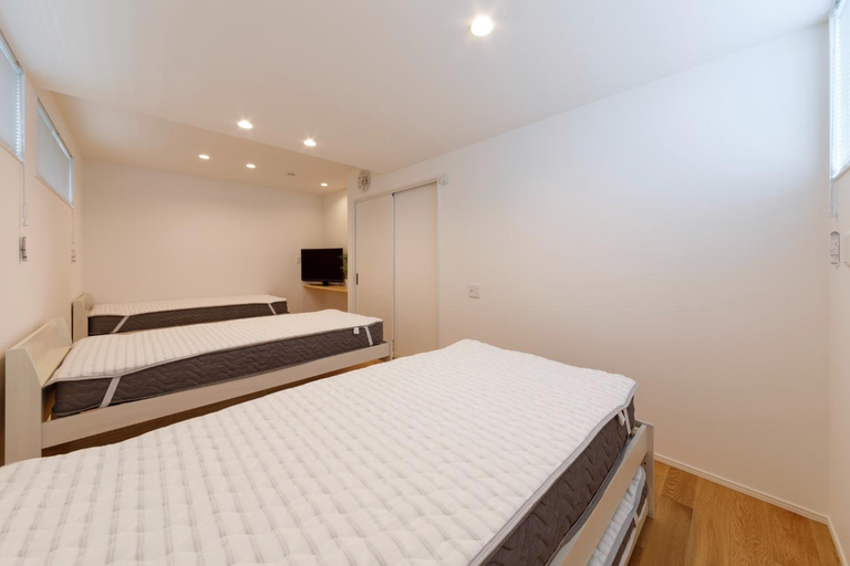 Bedroom 2, SEASIDE TERRACE SUN - Vacation STAY 12430, Numazu