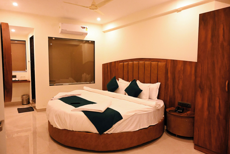 Room 2, HOTEL SOUTH FOREST, Wayanad