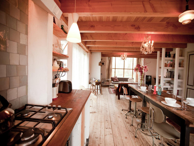 Food & Drinks 3, Holiday Home in Bergen near Forests, Bergen