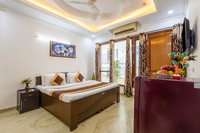 Room 5, Hotel Ashiyana Elite, Gurgaon