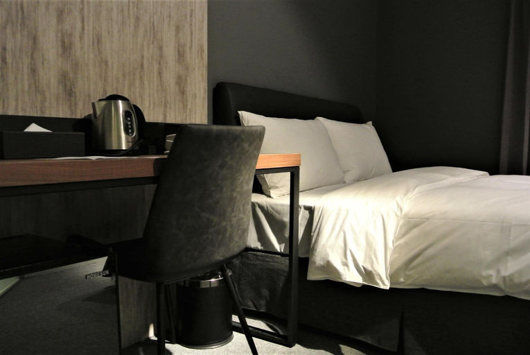 Bedroom 2, DDINN Hotel, Taichung
