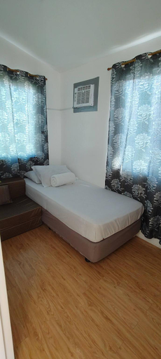 2, Avida 3-Bedroom Vacation House with Pool, Talisay City