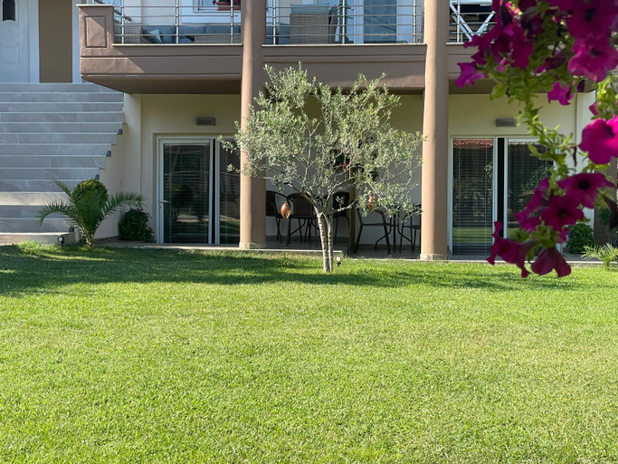 5, La Verde Apartments, East Macedonia and Thrace