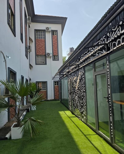 Restaurant 2, Decorum Apartments, AbujaMun
