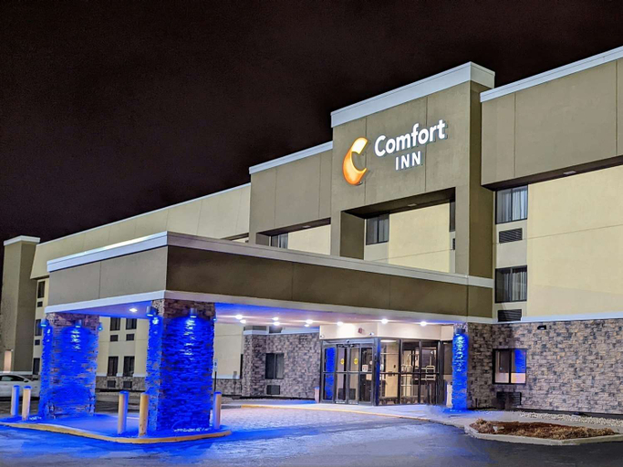 Exterior & Views, Spark by Hilton Matteson Chicago I 57, Cook