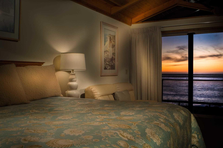 Bedroom 2, Inn Of The Lost Coast, Humboldt